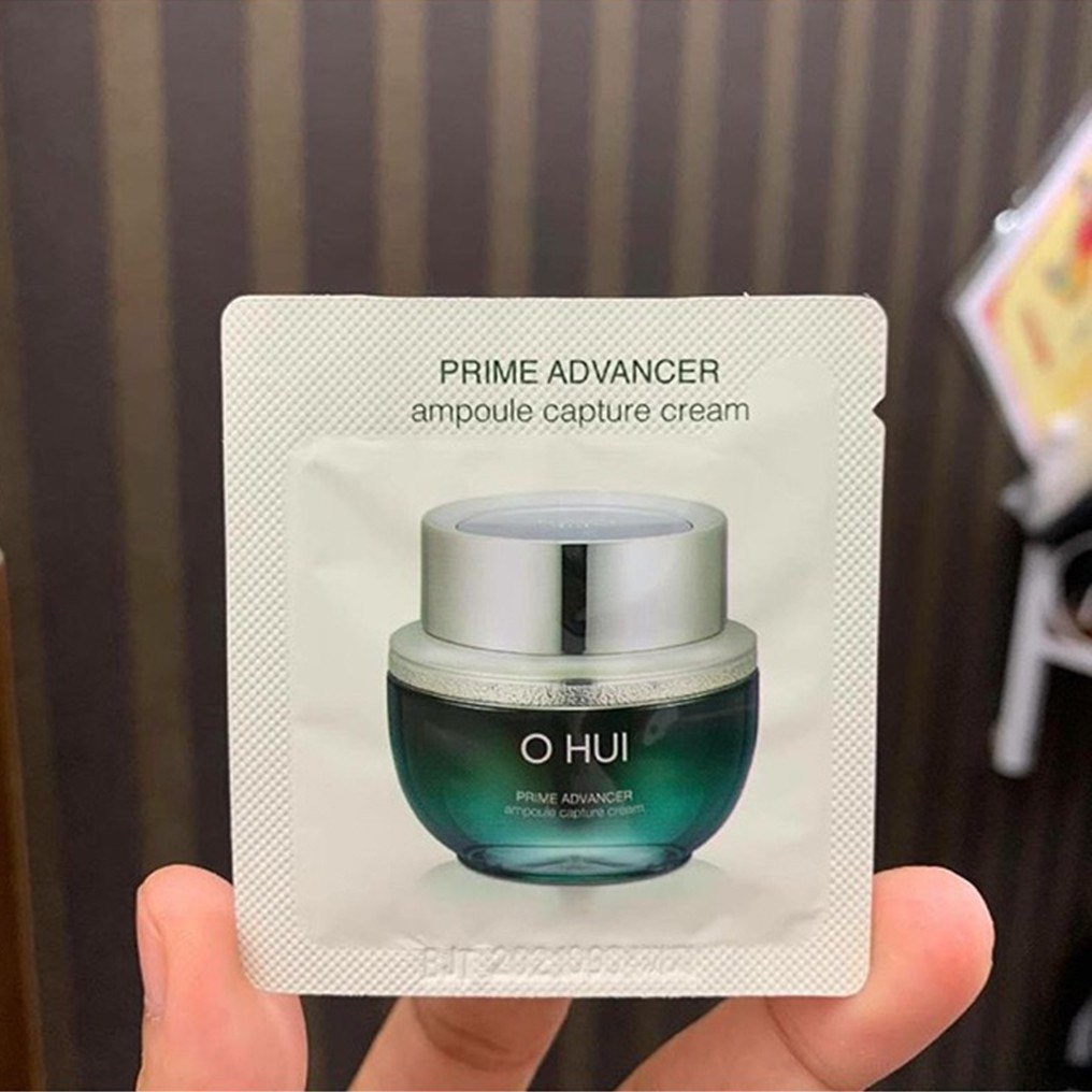Kem dưỡng trắng và căng bóng da OHUI Prime Advancer Ampoule Capture Cream 1ml