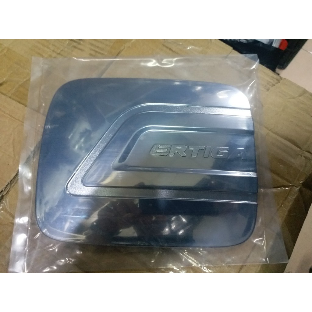 Ốp nắp bình xăng mạ crom xe Suzuki Ertiga 2019-2021