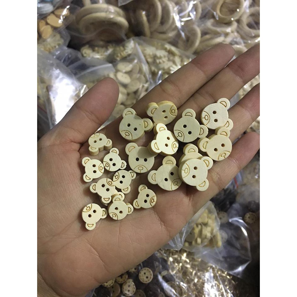 Cúc Gỗ Mặt Gấu 2 size 13/15mm