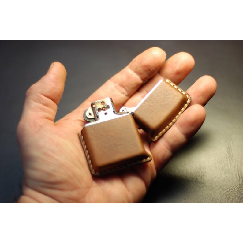 Bao Da Zippo Bao da Bật Lửa Zippo Da Thật Handmade Libira Leather – Đồ Da Thủ Công Làm Theo Yêu Cầu
