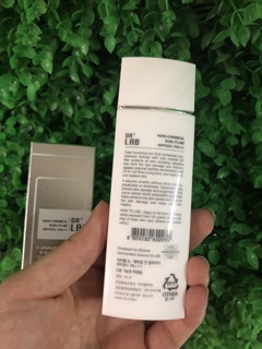 Kem chống nắng DR - LAB Vạn Người Mê