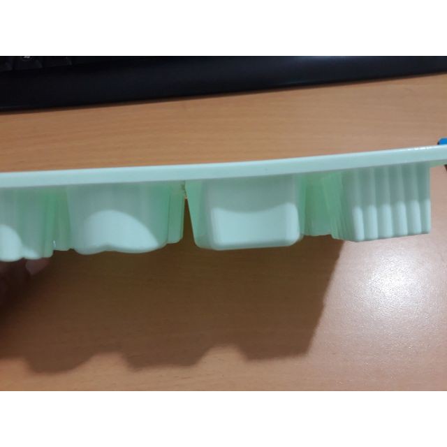 Khay bông hoa lá trái dâu vỉ đá, khuôn rau câu 8 viên- SF-HPL67 Jelly mold Ice cube tray