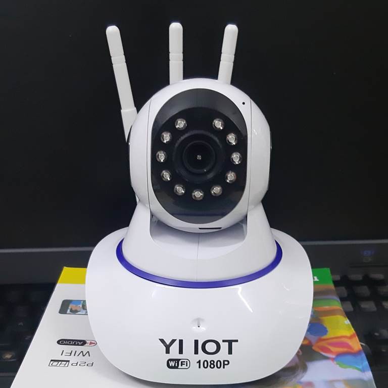 Camera ip dùng app Yi iot chuyên wifi 3 râu trong nhà 1080P không hỗ trợ cổng LAN , khe thẻ nhớ trên đầu camera