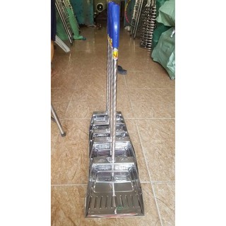 Ky rác inox cán dài