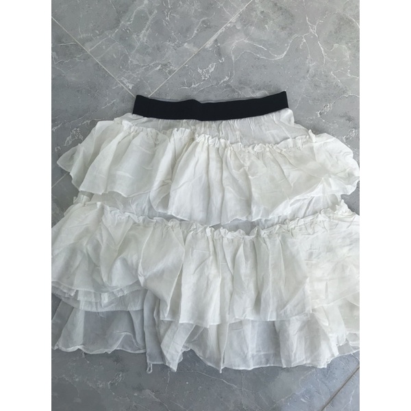 Chân váy trắng 3 tầng