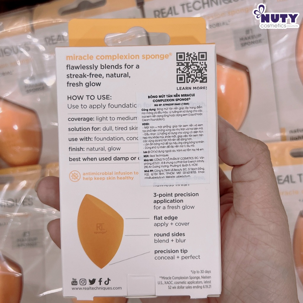 Bông Mút Trang Điểm Real Techniques Miracle Complexion Sponge (1pc)