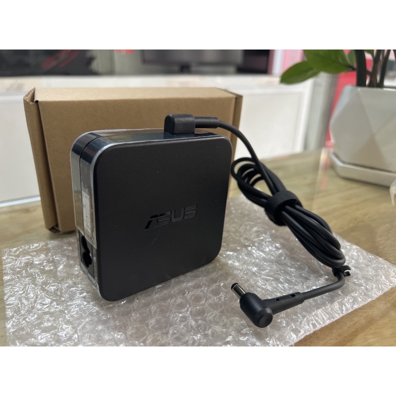SẠC LAPTOP ASUS 19V 4.74A 90W VUÔNG - CHÍNH HÃNG