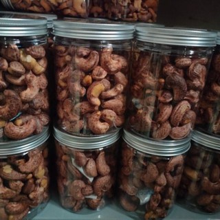 Hạt điều rang muối nguyên hạt 250gr / lon