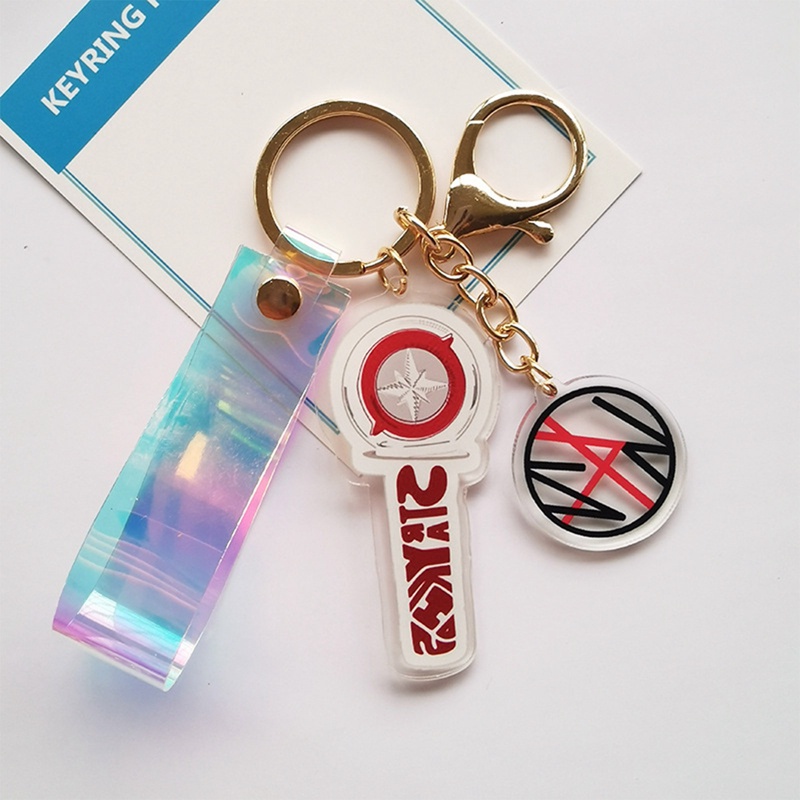 Móc Khóa Có Đèn Laser Gắn Túi Xách Thời Trang ATEEZ EXO IU