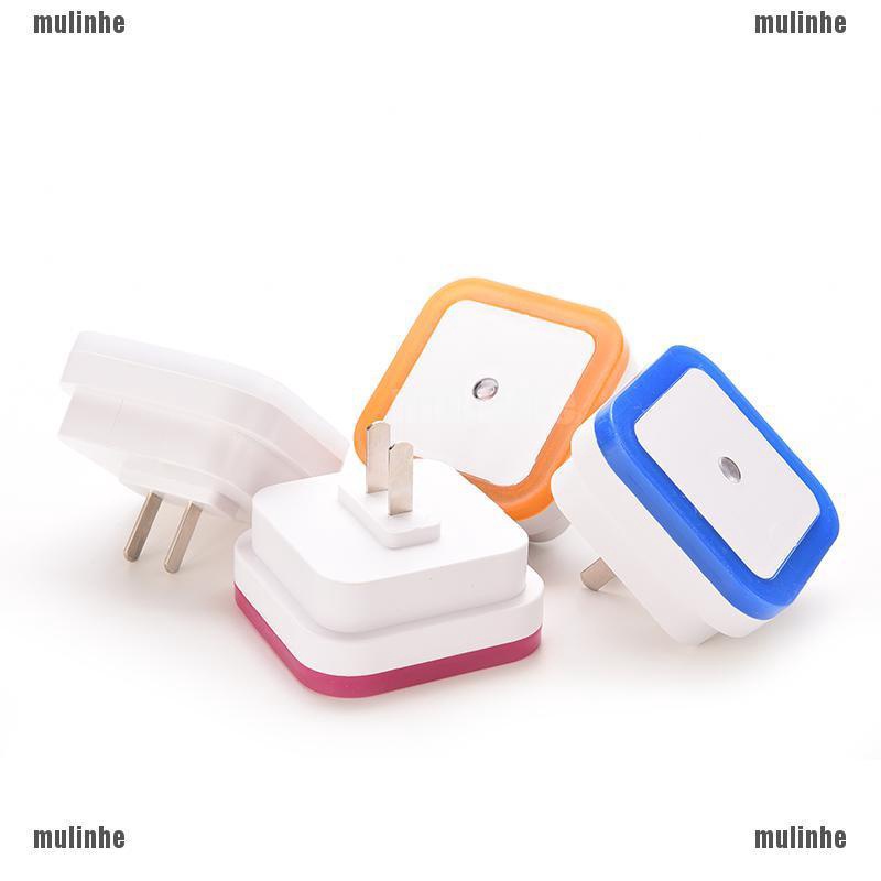 Đèn Ngủ Vuông Bóng Led Tự Cảm Biến - Nhỏ Gọn Tiện Dụng (DN1)