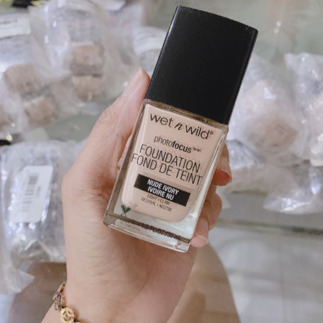 Kem Nền Wet N Wild Photo Focus Foundation