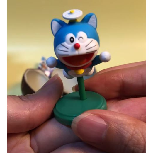 [Ngẫu nhiên] Trứng Chocolate bất ngờ mô hình nhân vật Doraemon (vỏ trứng ăn được)