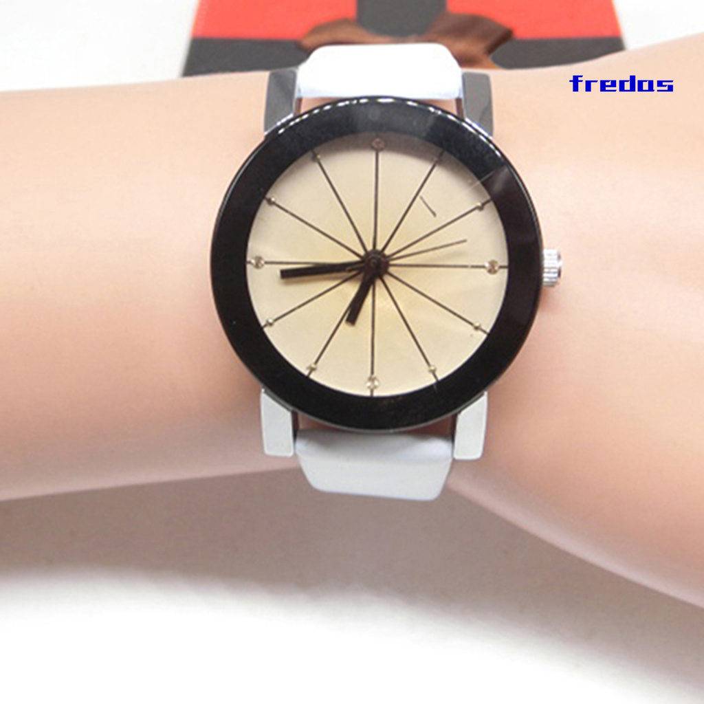 Watch Easy Round Dial Alloy Couple Quartz Wristwatch for Festival Gift