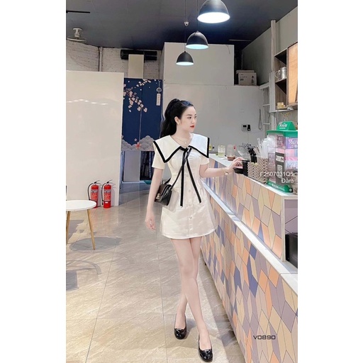 Đầm maxi trễ vai tay dài, đầm phối viền trắng sang trọng VIENS STORE