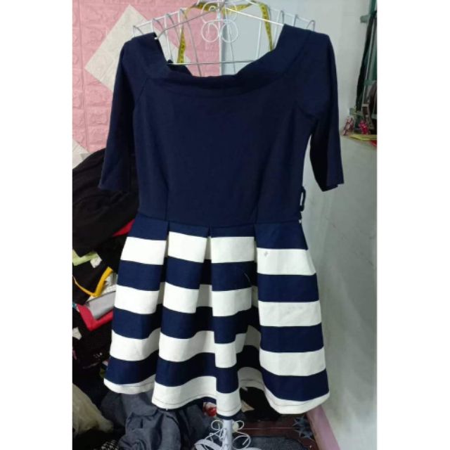 Vay c bé nhỏ.25000