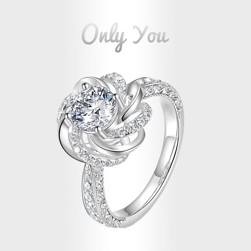Nhẫn Mạ Vàng 18K 2 Thiết Kế Hình Mũi Tên Và Tám Trái Tim