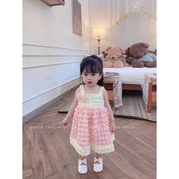 váy xinh bé chốt live 40k