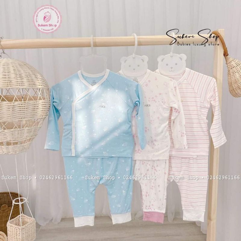 Bộ sơ sinh Nous cài chéo chĩnh hãng