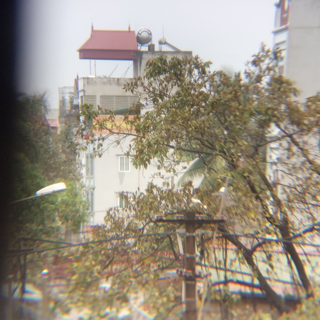 Lens điện thoại 20x nhìn siêu xa, tặng kèm tripod và giá đỡ điện thoại