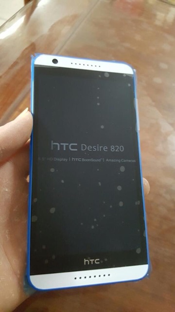 Điện thoại HTC Desire 820