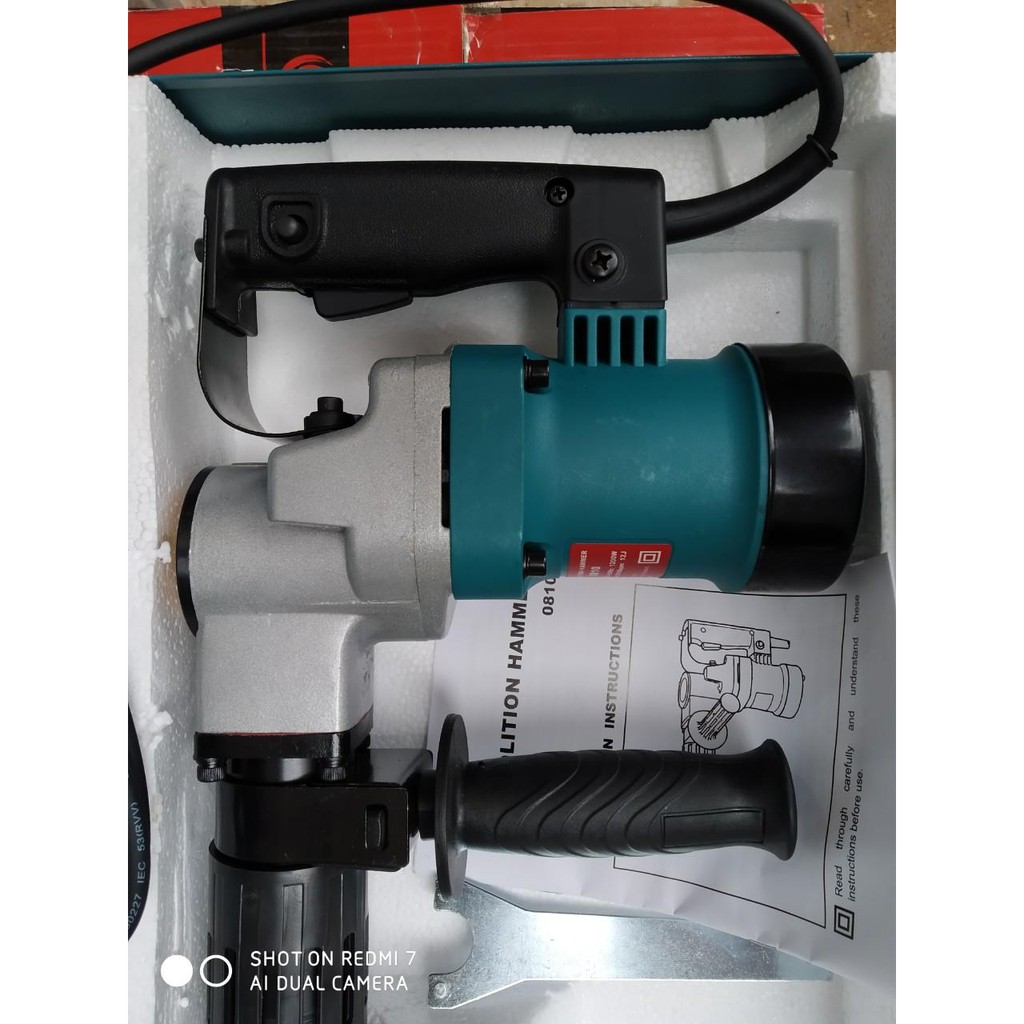 máy đục bê tông 17mm Makita 0810