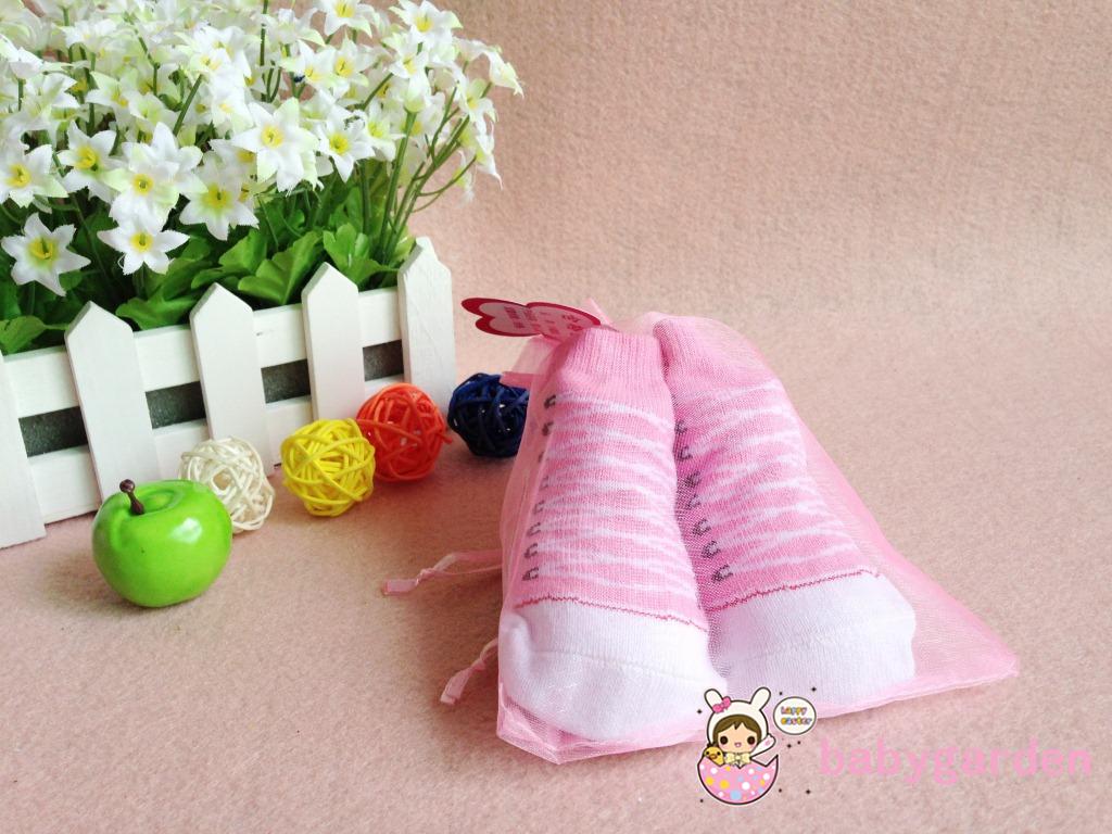 Tất cotton cổ thấp in hoa chống trượt dành cho bé