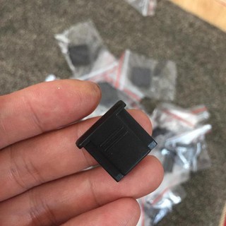Hotshoe chân cài Flash máy ảnh
