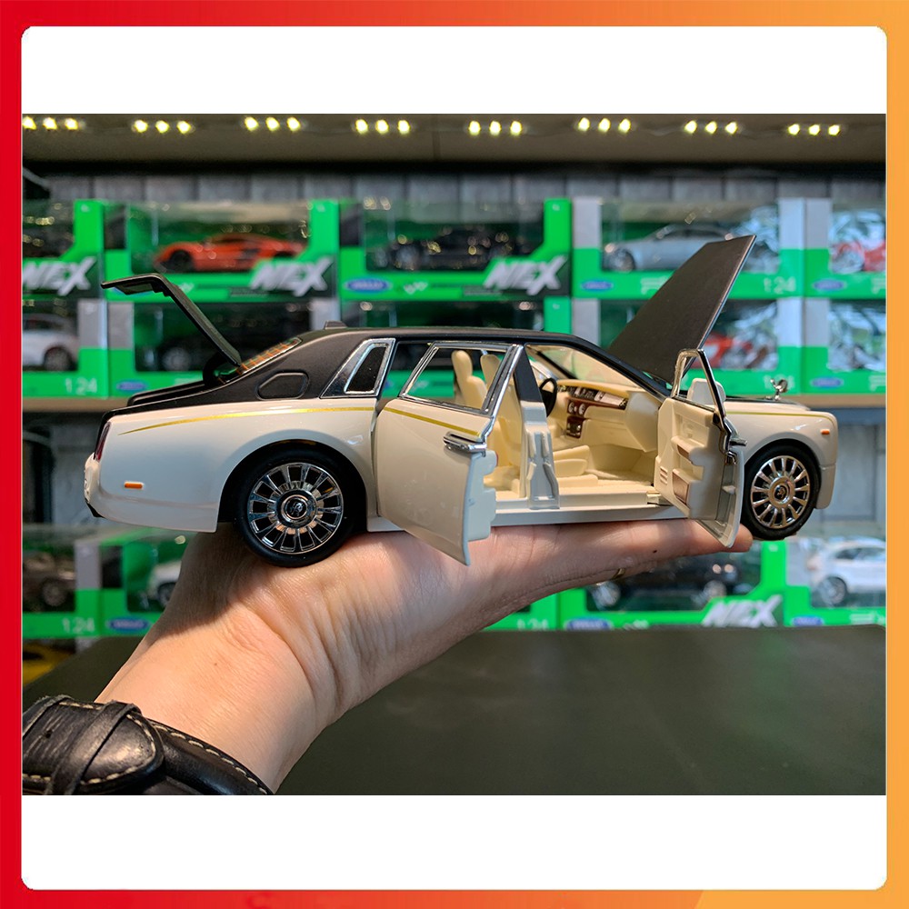 [Mã LIFETOY30K giảm 15% đơn 150K] Mô hình xe Rolls-Royce Phantom VIII tỉ lệ 1:24 hãng CHEZHI