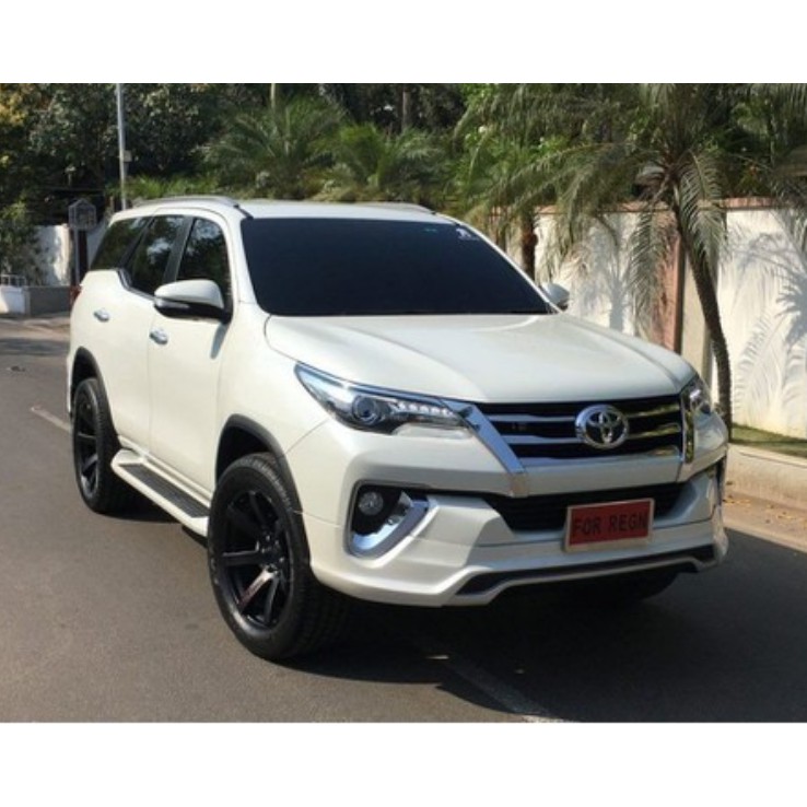 Nẹp sườn theo xe Fortuner 2016-2019,2020