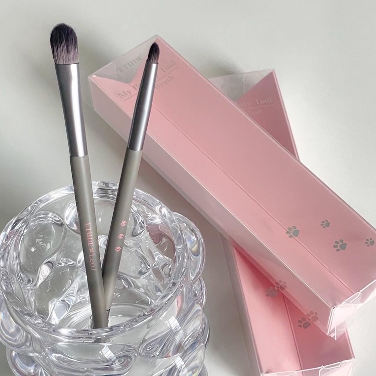 Cọ tán phấn mắt 2 đầu nhà Etude House