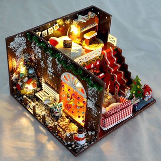 Mô hình nhà gỗ lắp ráp búp bê DIY - Kèm mica - TD9 Tree house Christmas