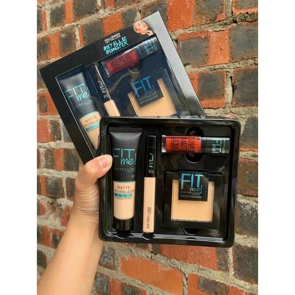 Bộ trang điểm cá nhân 4 món Maybeline Fit Me