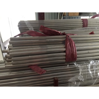 Ống thép Hòa Phát Phi 10, dài 1m
