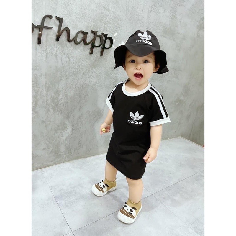 Áo thun căp a đi đát cho cả gia đình