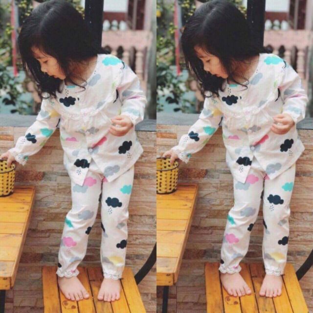 Đồ bộ cho bé.
