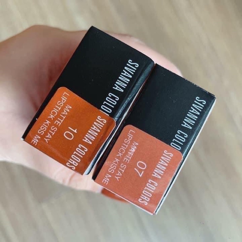 Son Sivanna Kiss me tone Cam tây mềm lì không khô môi HF688