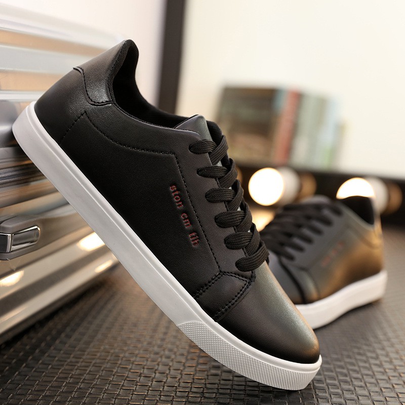 Giày sneaker nam kiểu dây buộc Rozalo RM5638
