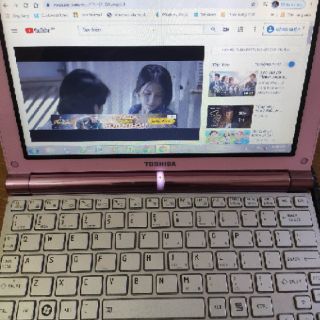 Laptop mini siêu đẹp