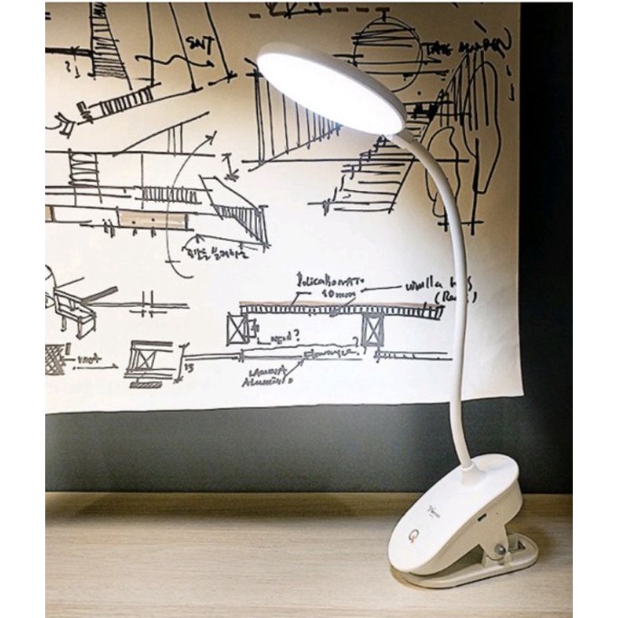 Đèn học led chân kẹp có tích điện với 3 chế độ sáng giúp chống cận chống mỏi mắt có thể dùng kẹp nhiều vị trí khác nhau