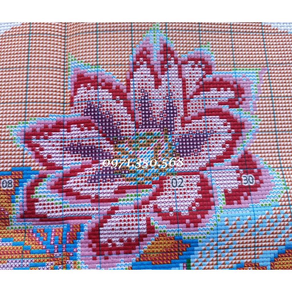 Tranh thêu chữ thập Hoa Sen A-308 I 75x75cm