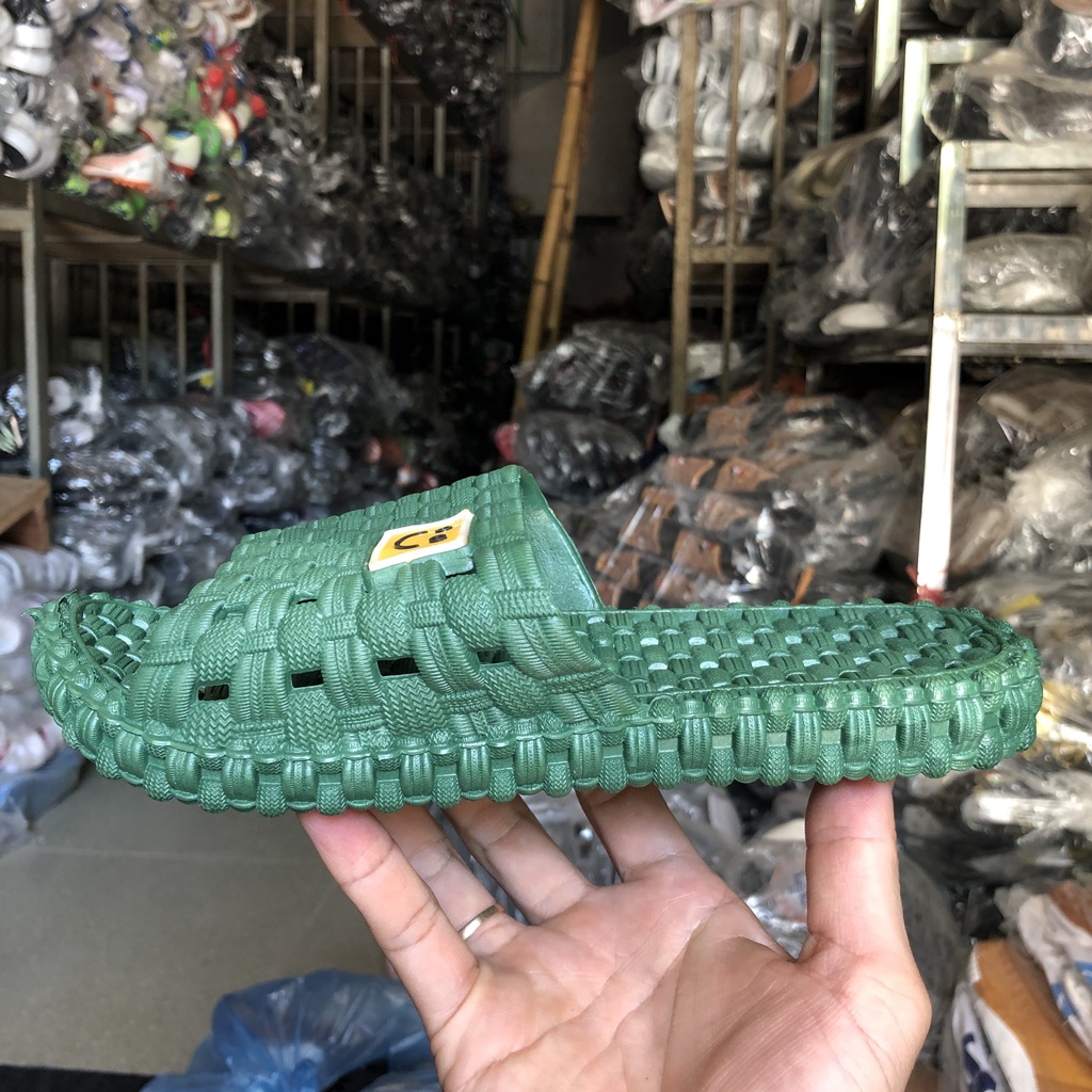 Dép lỗ đan nam nữ đi trong nhà tắm, nhựa dẻo pvc không thấm nước 610 giá rẻ