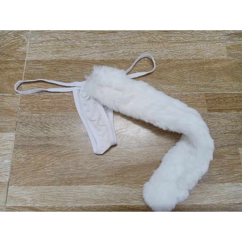 Quần lót đuôi cáo ảnh thật chụp sàn