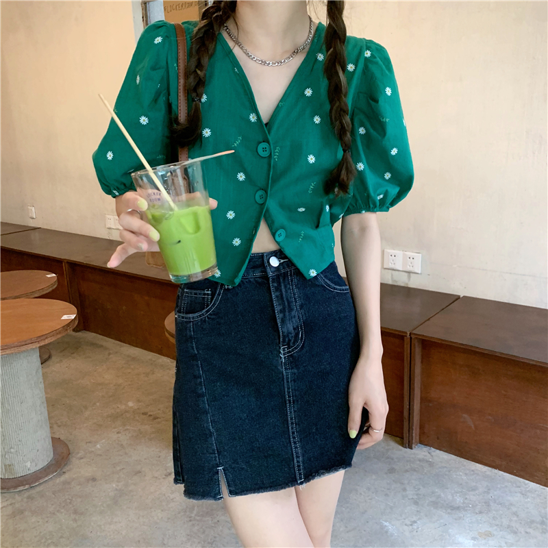 Áo kiểu dáng ngắn cổ chữ V tay ngắn họa tiết hoa thời trang hè cho nữ