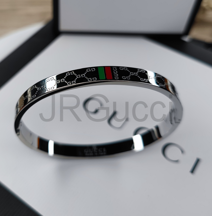 Vòng tay Gucci thời trang sang trọng cho nữ