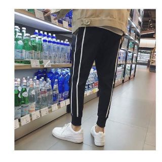 Quần 2 Line New
