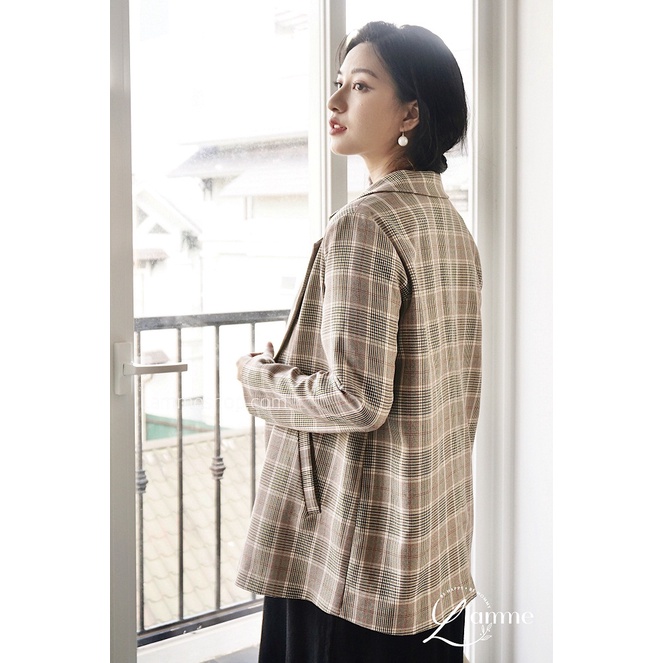Áo khoác bầu Blazer 01 bốn cúc dáng rộng, trẻ trung thanh lịch thiết kế bởi LAMME