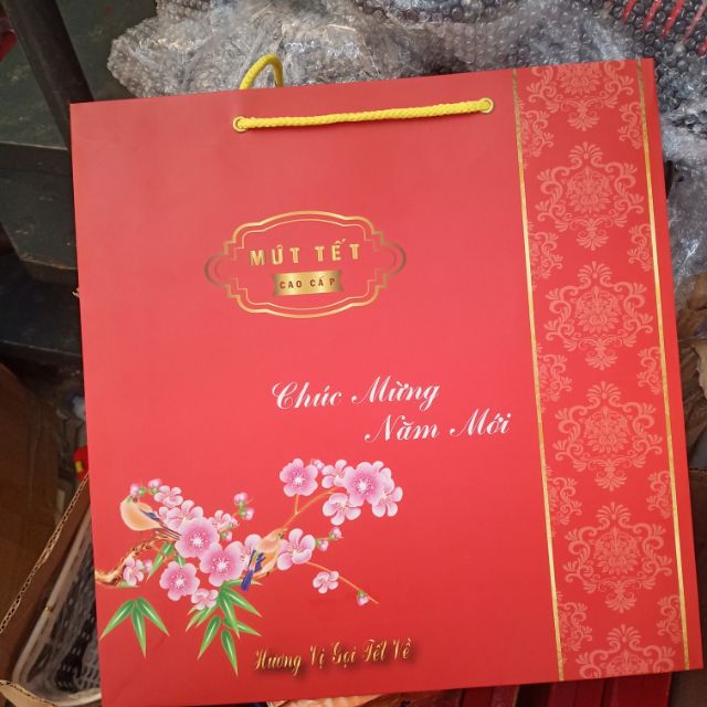 Túi xách đựng quà tết