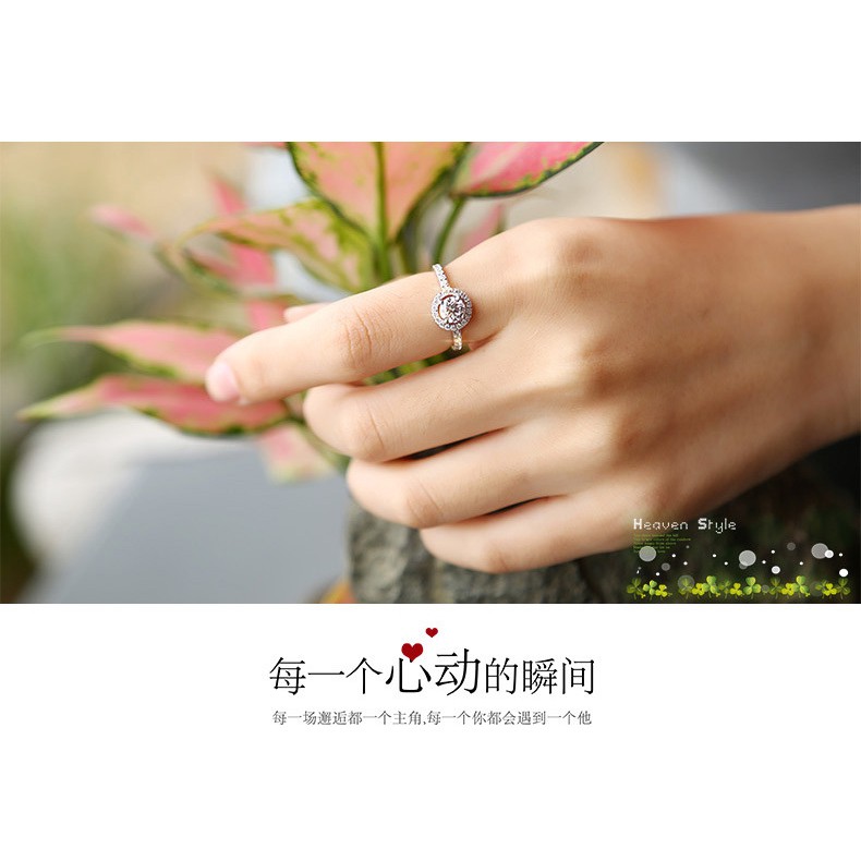 Nhẫn Đeo Tay Kim Loại Đính Đá Lấp Lánh Thời Trang Cho Nữ