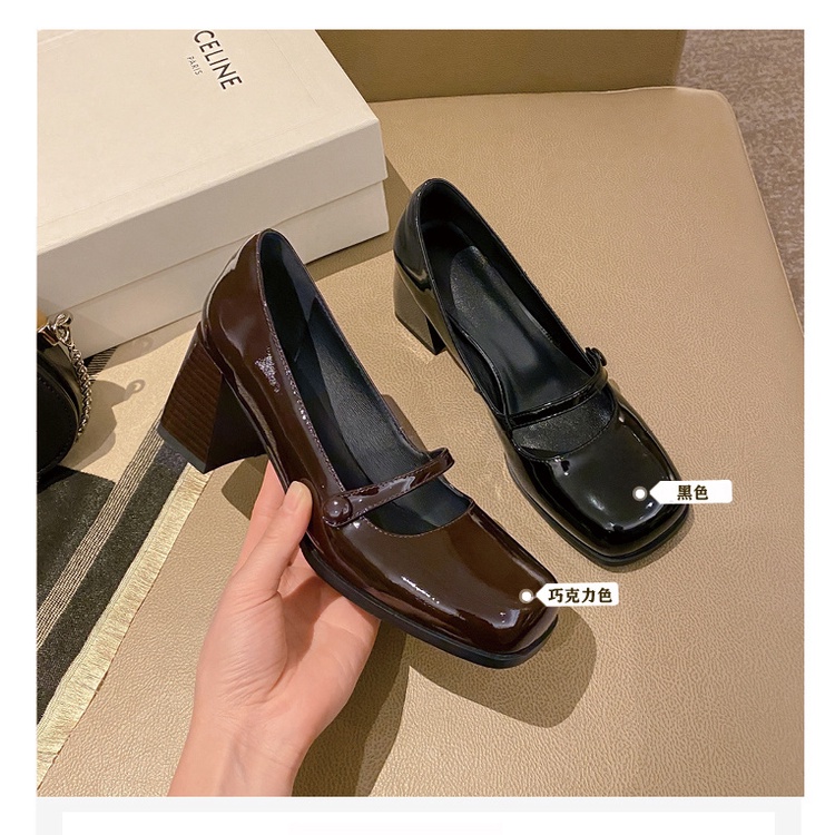 Chen Xiaomo Giày Cao Gót Mũi Vuông Màu Đen Phong Cách Retro 2022 Dễ Phối Đồ Dành Cho Nữ