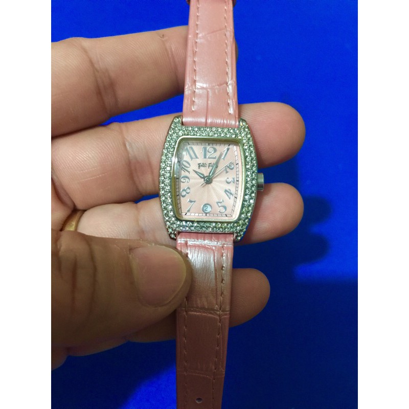 Đồng hồ si nữ hiệu Folli Follie